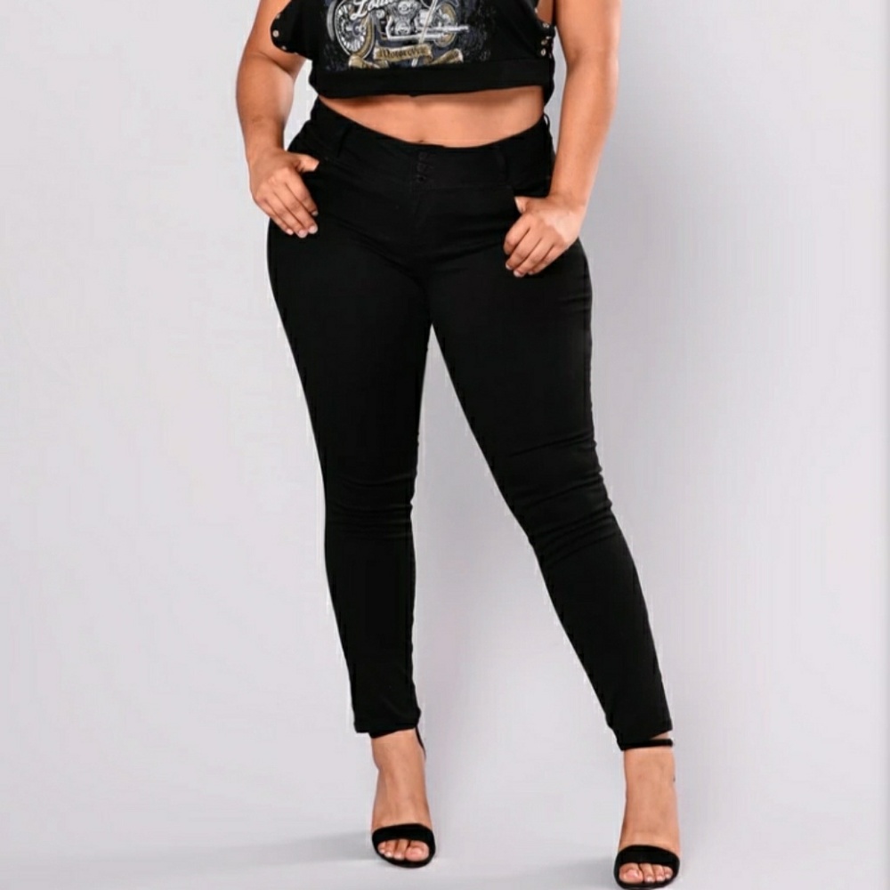 Fashion Nova With Ease Booty Shaping Jeans Size 18